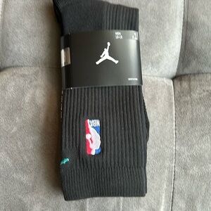NWT Nike Air Jordan Jumpman NBA WNBA Authentic Basketball mid Socks black